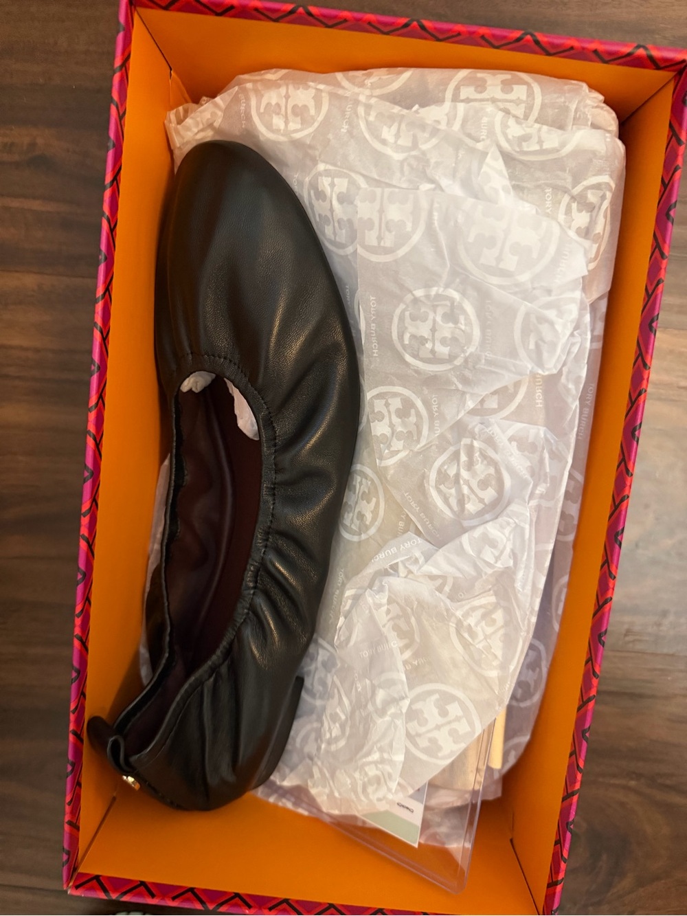 Tory Burch Black Leather Elastic Ballet Flat